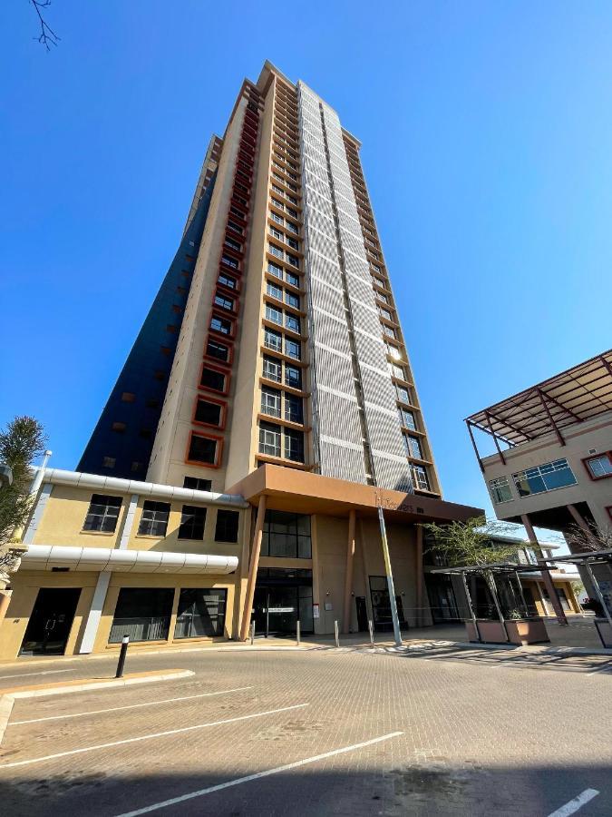 Studio 1101 iTower Gaborone Exterior foto